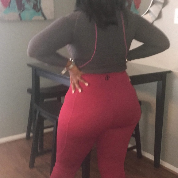 Stylish Compression "Out Perform" Leggings - TTS - Picture 6 of 8